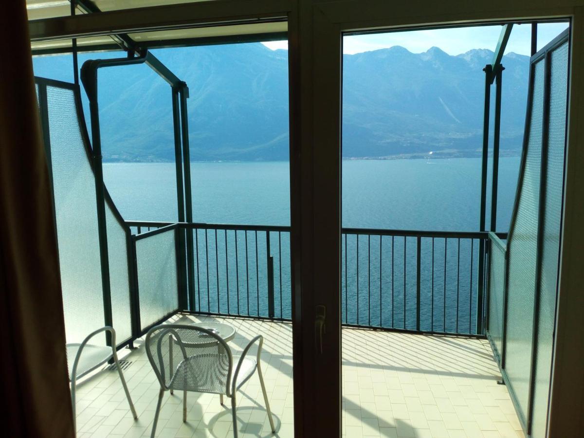 Hotel Astor Limone sul Garda Exterior photo